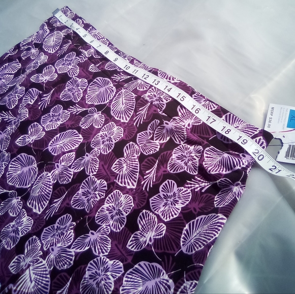 NWT Sagharbor Midi Skirt Sz. XL - Picture 7 of 7